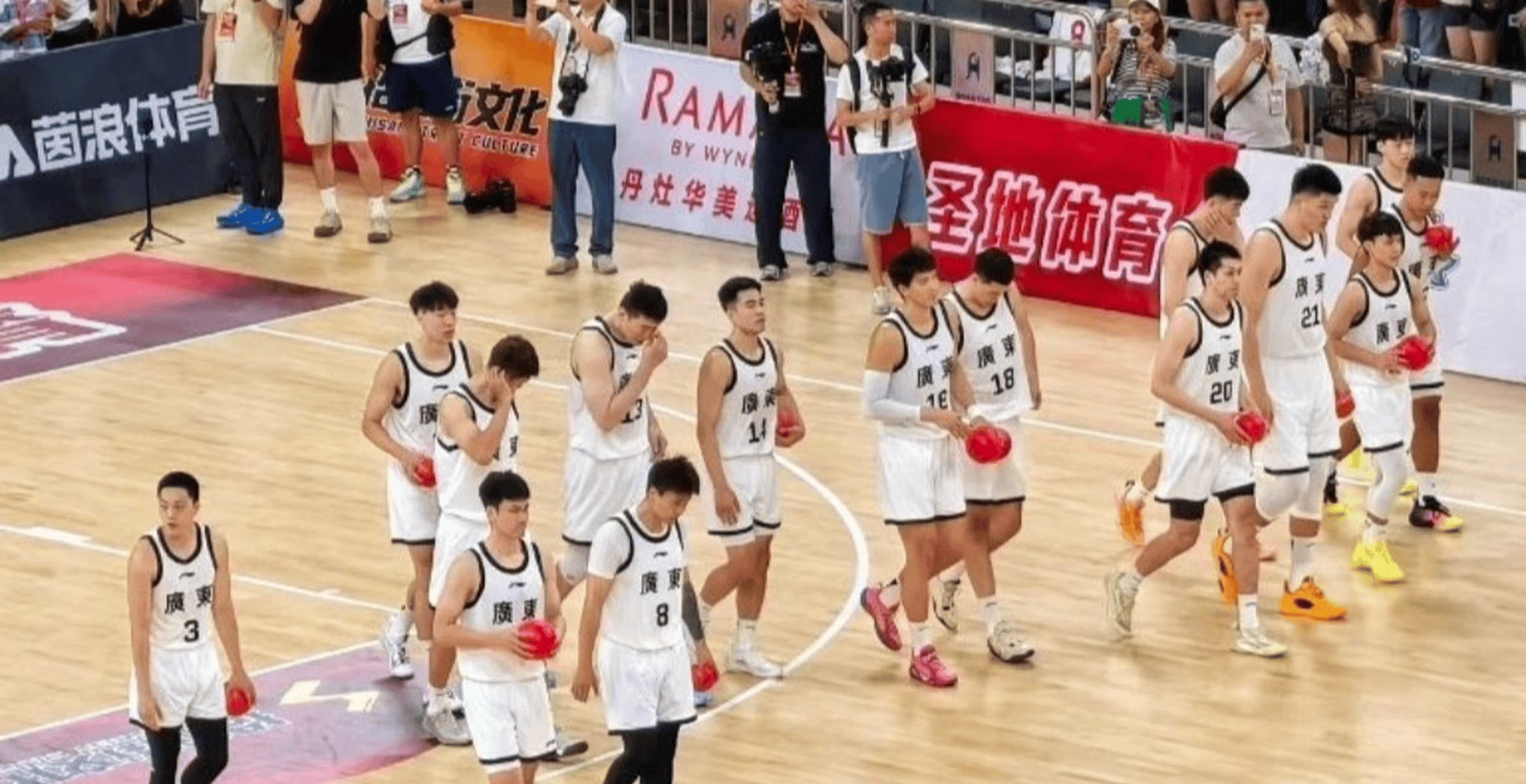 cba在线高清直播广东队_(cba直播在线广东体育频道)