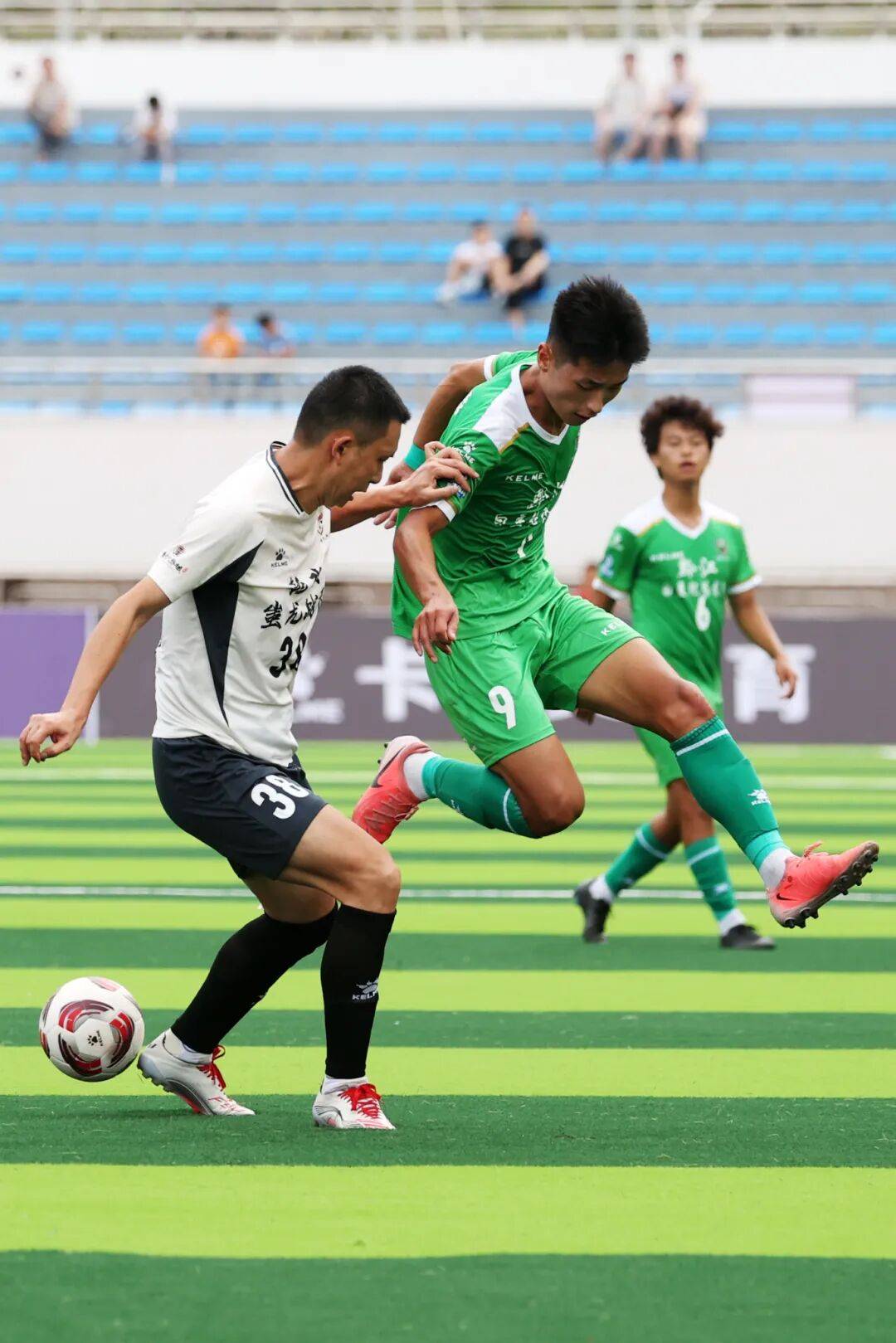 足球直播从哪看_(足球直播从哪里看)  第2张