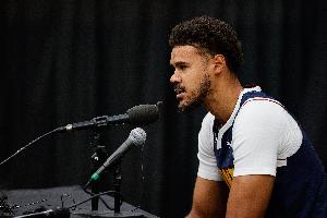 nba直播吧球迷网_(nba直播吧免费直播球迷网)  第2张