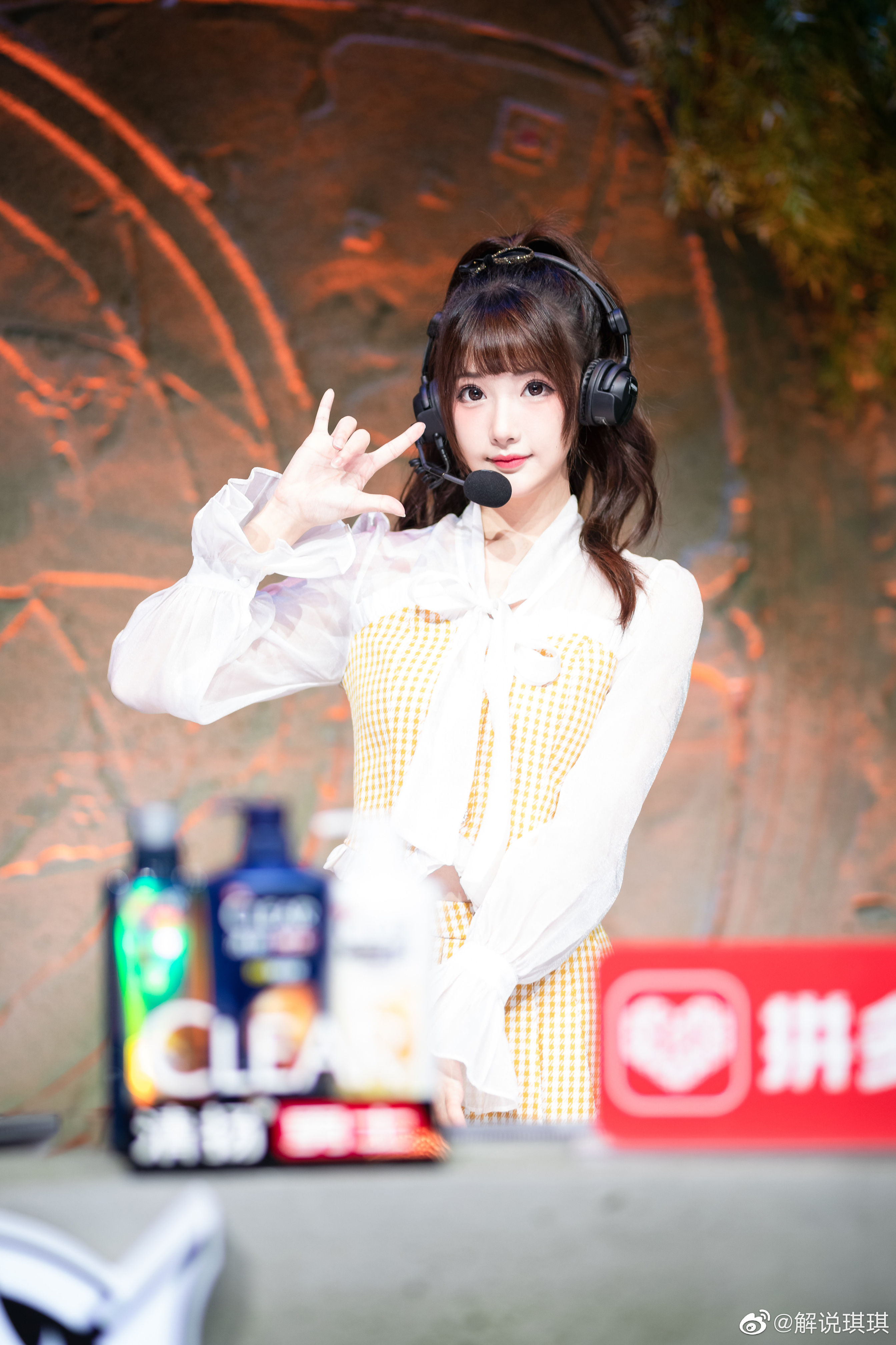 直播吧手机版触屏没反应怎么回事_(直播吧手机版触屏没反应怎么回事啊)  第1张