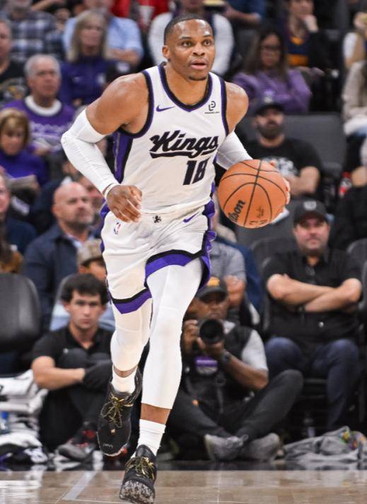 威少连续三场得分20+上一次需追溯到23年的简单介绍