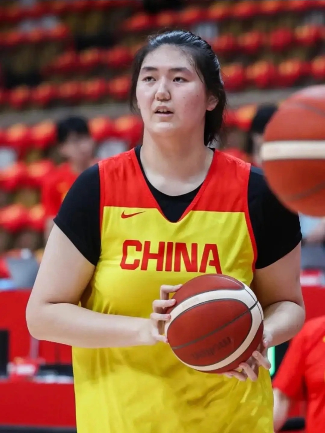 中国女篮取得热身赛三连胜张子宇继续留队的简单介绍