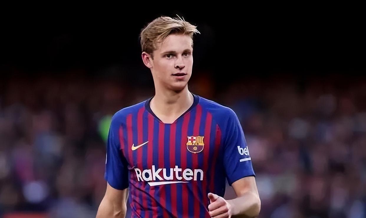 关于曝巴萨中场德容更换了经纪人即将重启续约谈判的信息