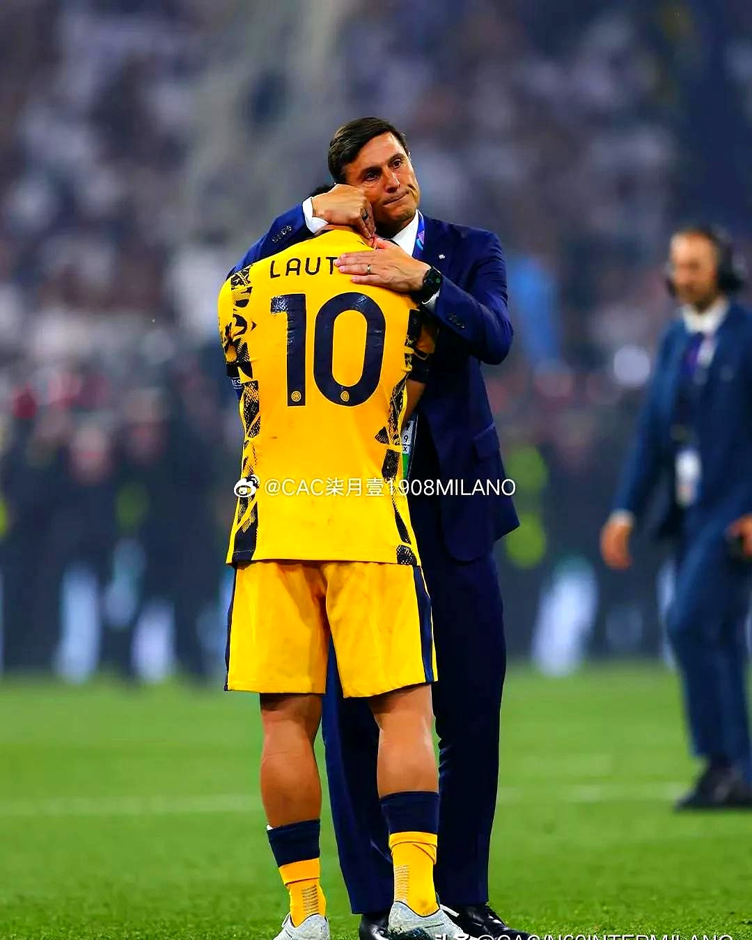 前欧冠裁判布里希调侃内马尔假摔动作浮夸堪称“传奇”的简单介绍  第1张