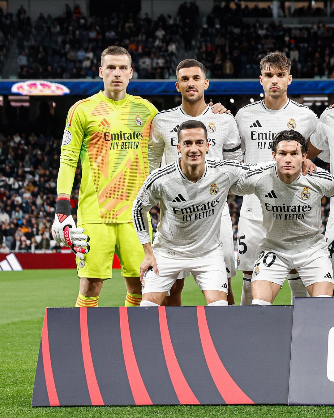 马卡：皇马对金球奖保持沉默或再度缺席颁奖典礼的简单介绍