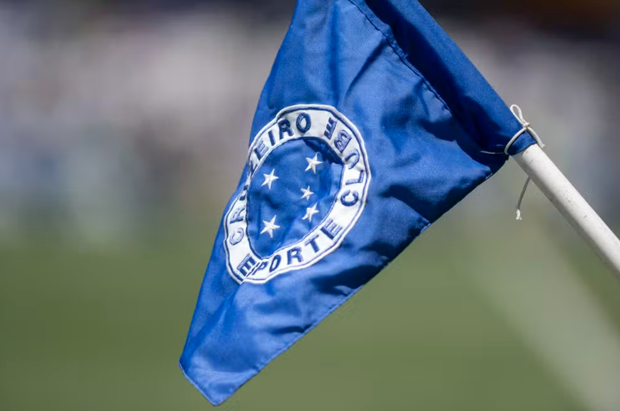 包含巴甲：RS青年人VSMG克鲁塞罗的词条