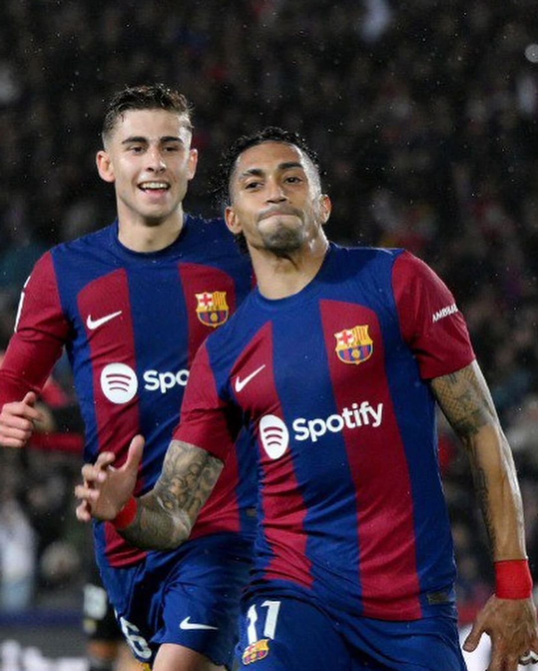 包含意丁I组：伊杰阿维图斯巴塞罗那VS拉古萨的词条  第2张