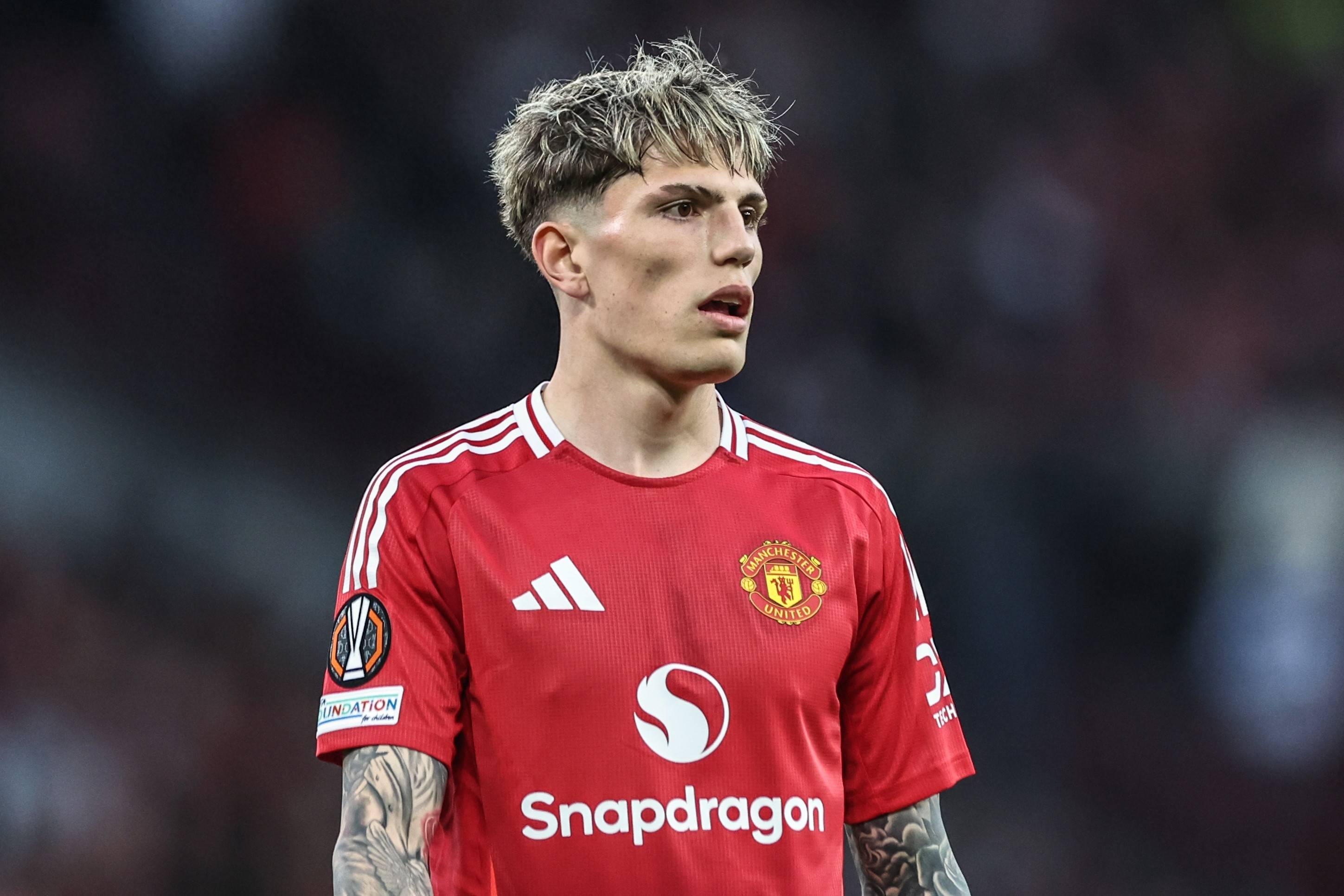 关于曼联出售加纳乔是赚是亏2020年仅花费42万镑5年后套现了4000万镑的信息  第1张