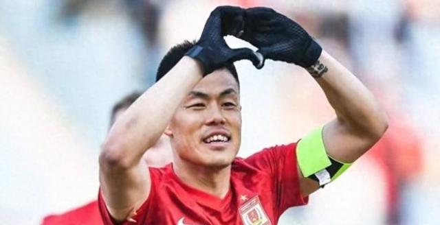 亚泰前锋谭龙期待周六能复出上一轮因伤病缺席的简单介绍  第1张