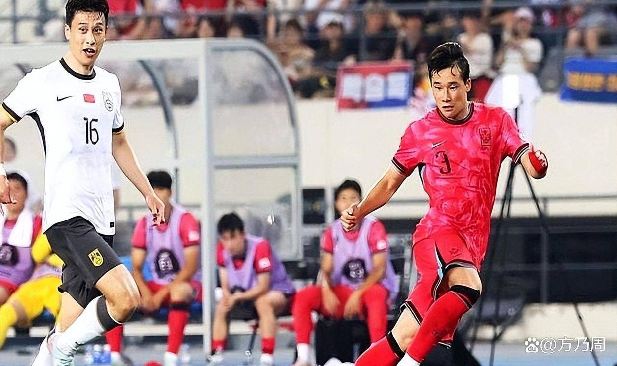 媒体评东亚杯国足首战失利国足处在重建期的简单介绍  第2张