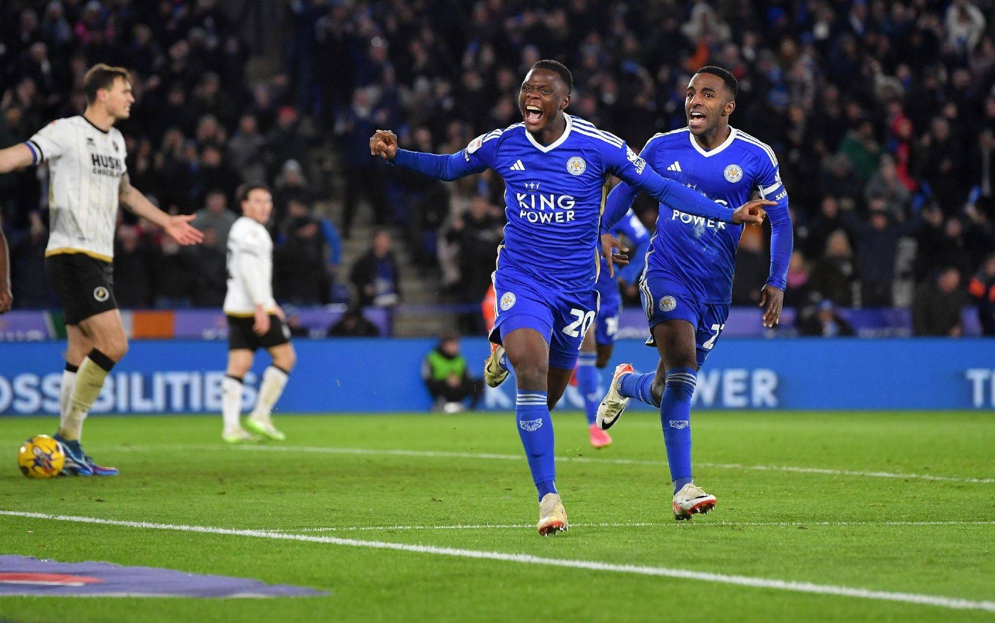 莱斯特城降级后解约11名球员下赛季面临重组的简单介绍  第1张