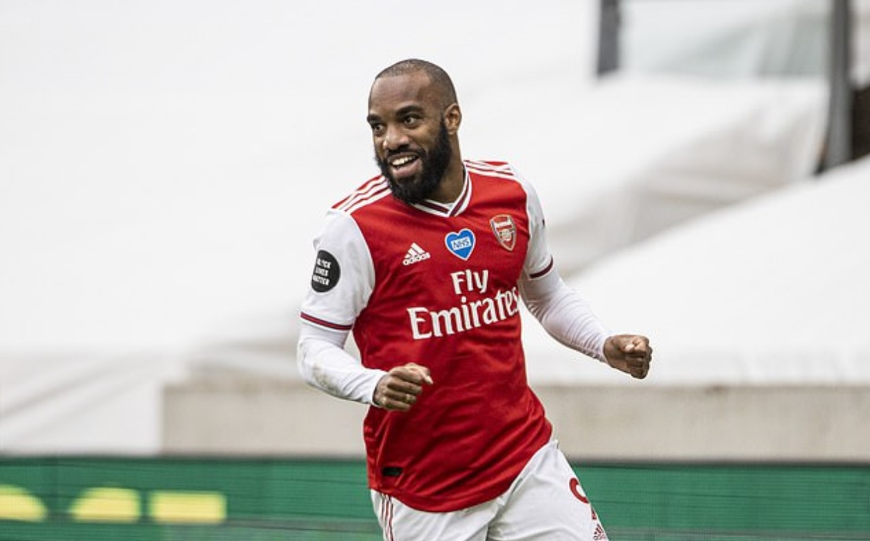 关于拉卡泽特将加盟沙特联赛签约升班马尼奥姆SC的信息