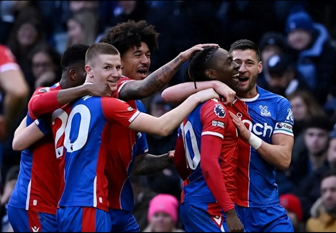 包含英足总杯女：布里斯托流浪者队女足VS富勒姆女足的词条