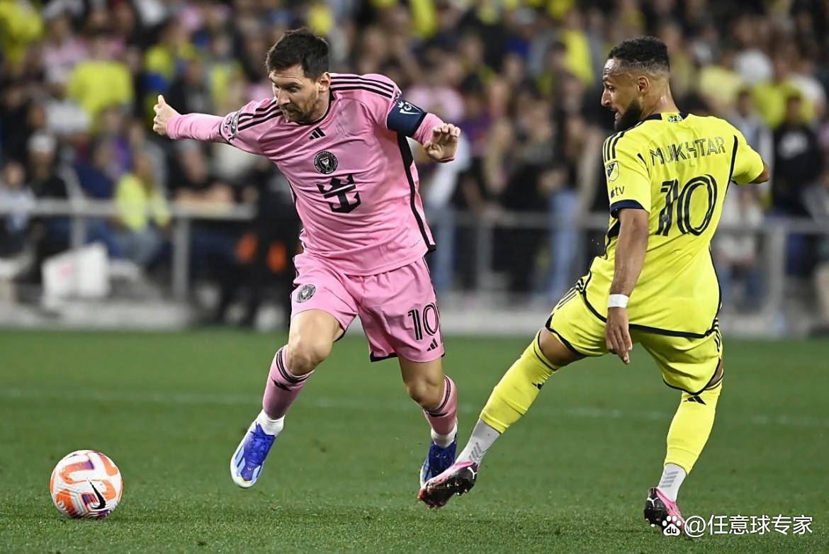 包含美职联新英格兰革命VS华盛顿前瞻双方的主客场表现都相差不大的词条