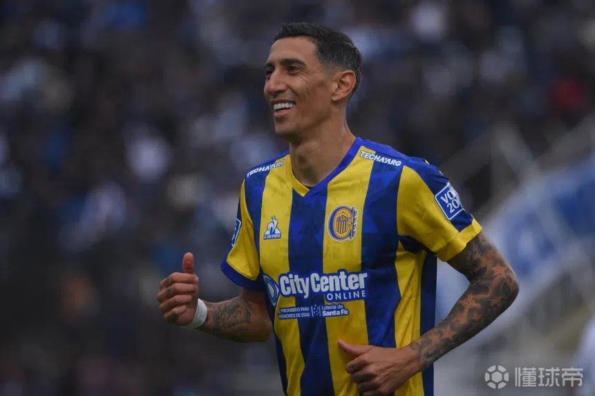 包含迪马利亚回归罗萨里奥中央阔别俱乐部已经过去了18年的词条