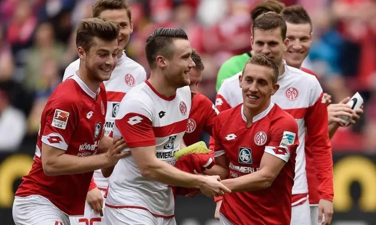 德甲:美因茨05VS霍芬海姆 第2张 德甲:美因茨05VS霍芬海姆 第2张