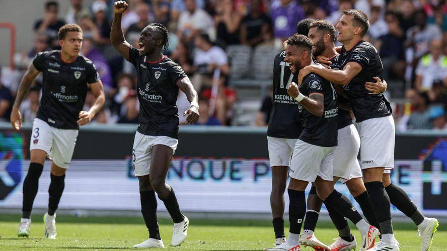 法乙亚眠VS兰斯比赛预测两队迎来新赛季首战的简单介绍 第2张 法乙亚眠VS兰斯比赛预测两队迎来新赛季首战的简单介绍 第2张