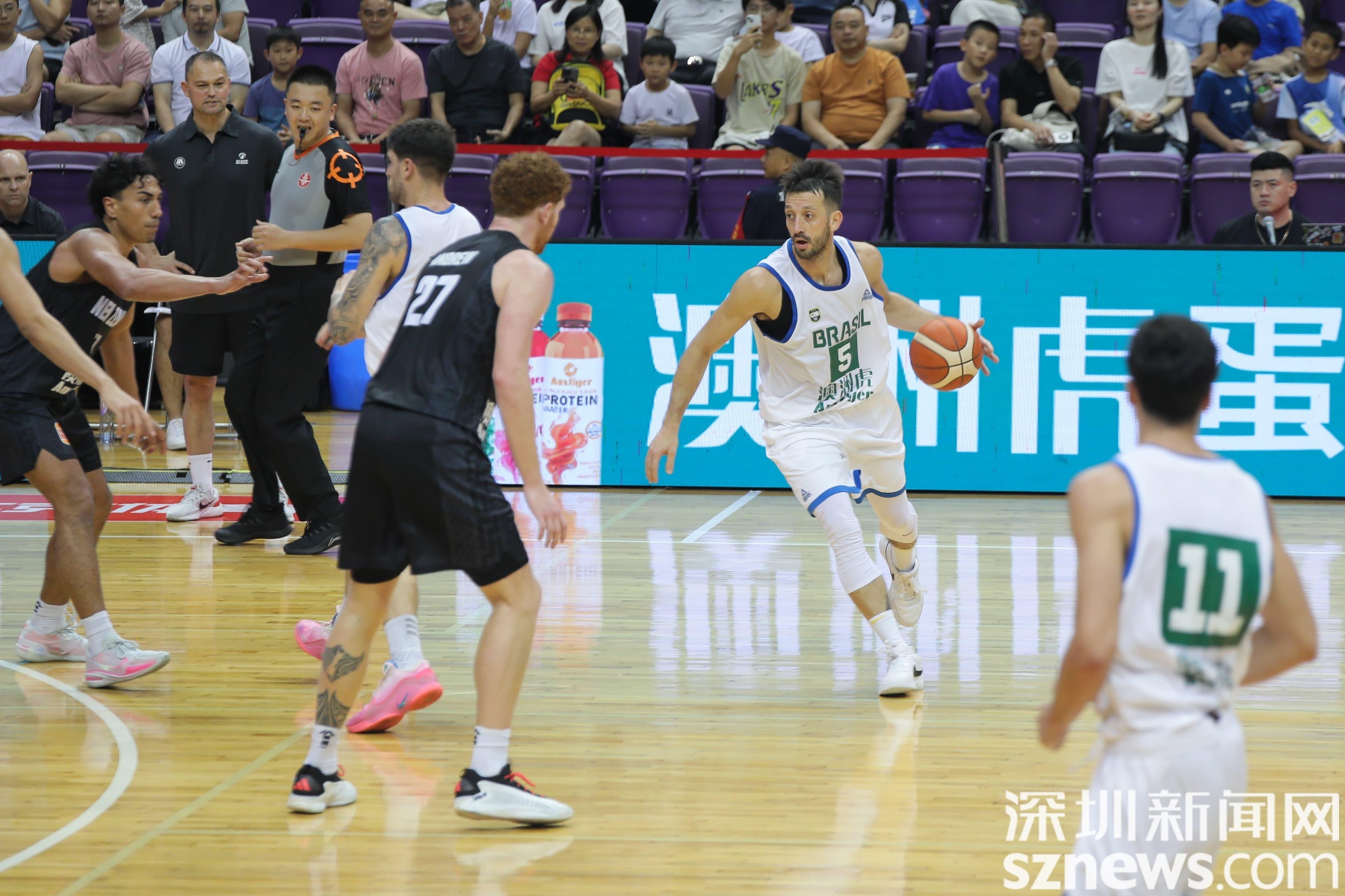 包含广东男篮敲定一场热身赛9月16日对阵澳洲虎男篮的词条  第2张