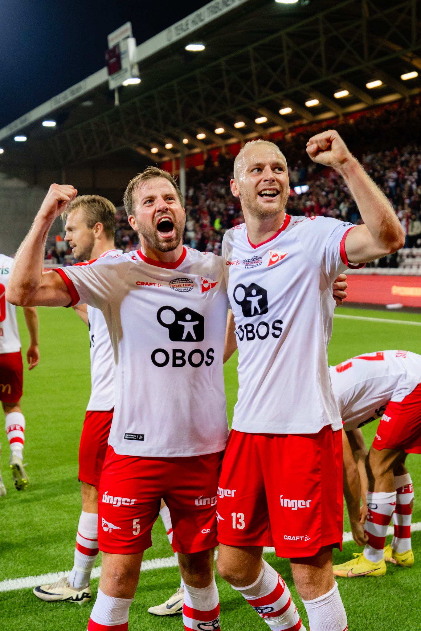 阿地区联：特奥德利纳竞技VS卡纳斯  第1张