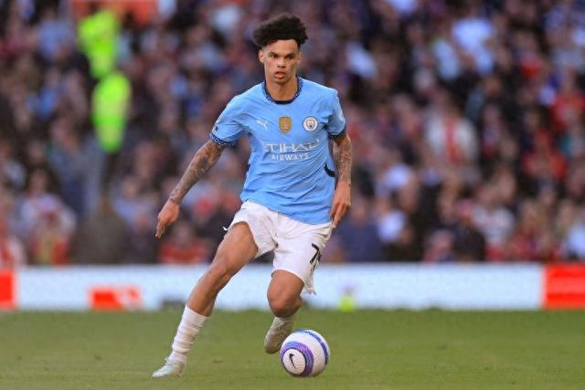 包含尤文图斯关注布莱顿中场奥赖利转会市场再掀波澜的词条