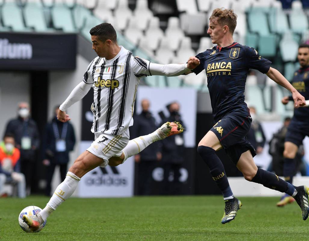 包含罗马诺确认德布劳内将转会那不勒斯双方签约两年并附有续约条款的词条