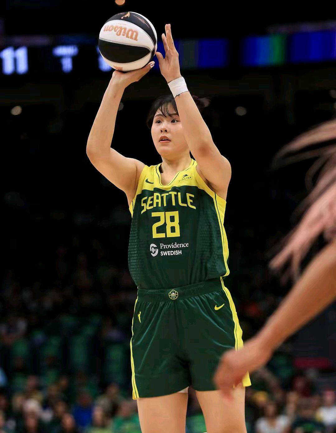 关于李月汝透露有意收购欧洲女篮球队助力球员走出去的信息  第1张