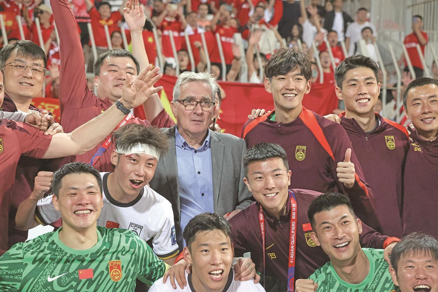 18强赛荣誉战国足想用胜利收官国足末轮对阵巴林的简单介绍  第1张