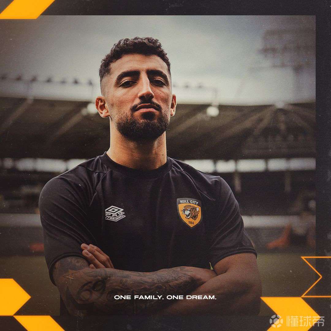 赫尔城签下小罗儿子此前与伯恩利在夏窗解约的简单介绍