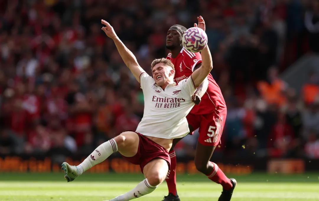 关于贝西克塔斯有意引进特罗萨德阿森纳希望获得足够的转会费的信息